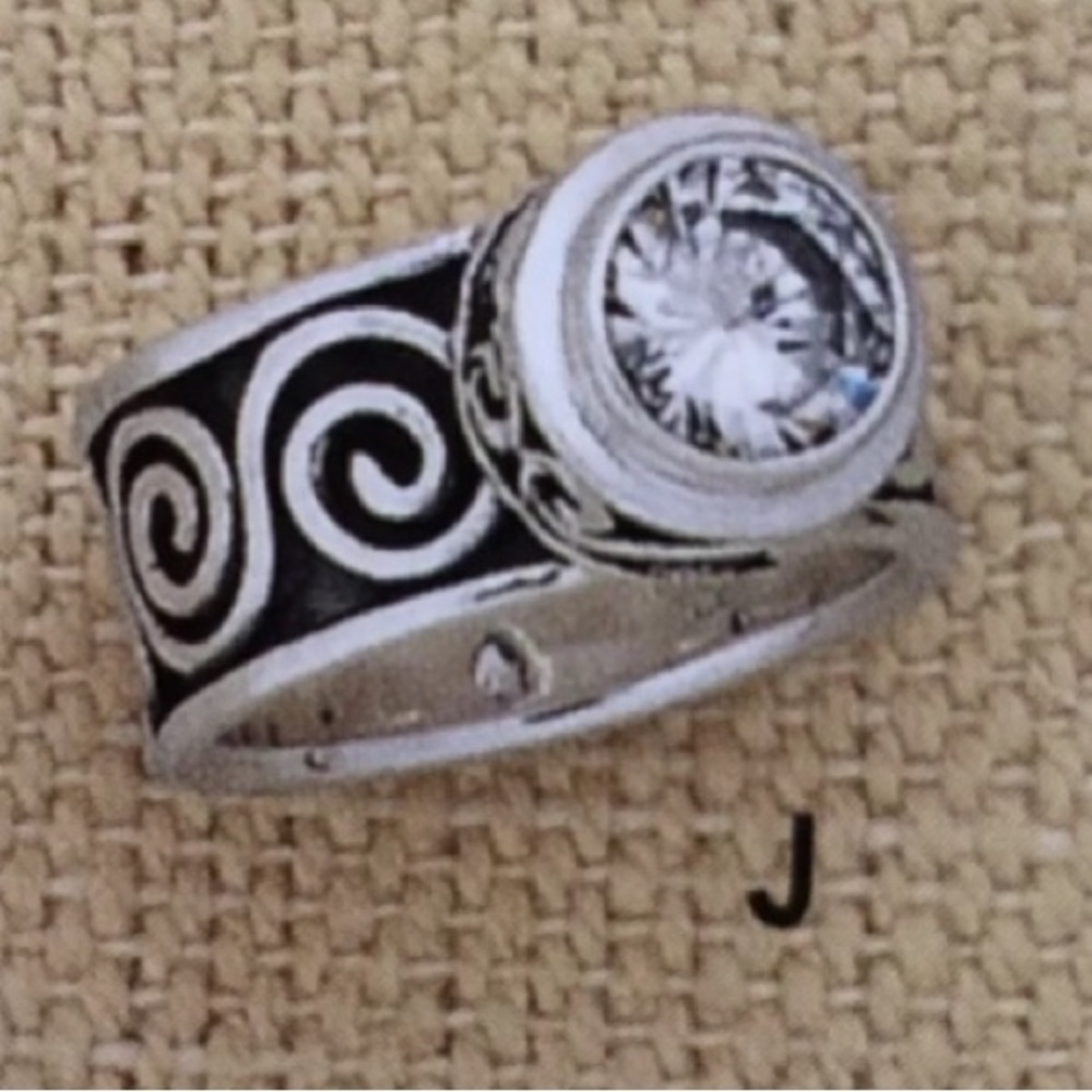 Rare Silpada Sterling Silver Bezel Set Cubic Zirconia Swirl Band Ring R1233 Sz 8